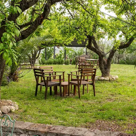 בית חווה Country House Casale Centurione *