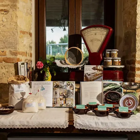 Country House Casale Centurione *