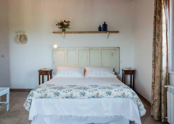 בית חווה Country House Casale Centurione *