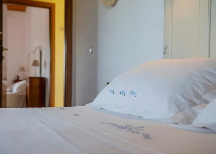 Country House Casale Centurione *