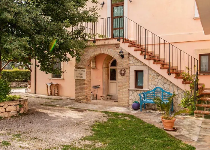 Country House Casale Centurione *