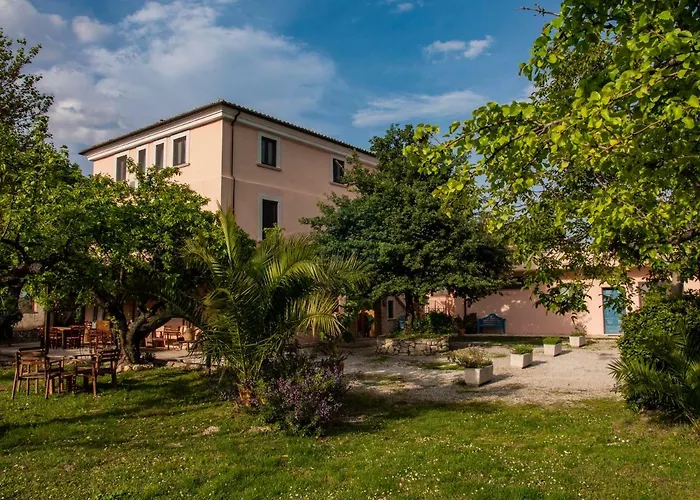 Country House Casale Centurione Çiftlik konaklama *